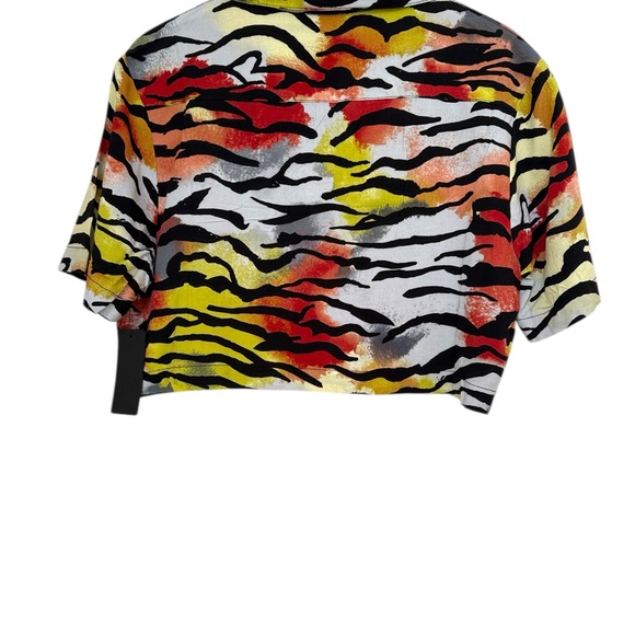 Ed Hardy Crop Top Women’s Large Animal Print Art to Wear NEW - Picture 7 of 10